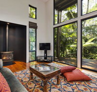Pethers Rainforest Retreat - Surfers Paradise Gold Coast