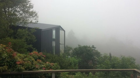 Pipeline Chalet Kunanyi Mt Wellington - Surfers Paradise Gold Coast 1