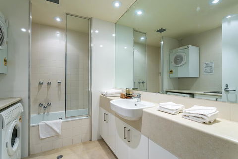Portsea Village Resort - Surfers Paradise Gold Coast 2