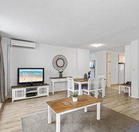 President Apartments - We Accommodate - Surfers Paradise Gold Coast
