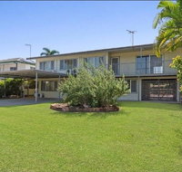Private Abode and Handy location with a pool - Surfers Paradise Gold Coast