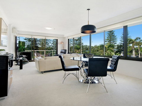 Private Apartment - Central Broadbeach - Surfers Paradise Gold Coast 0