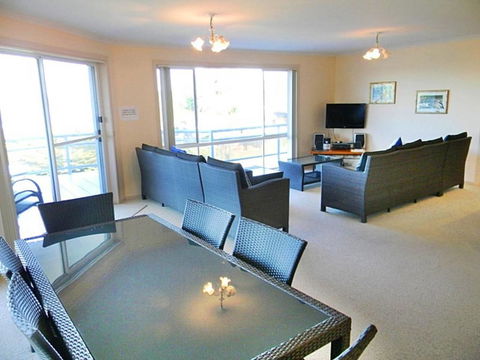 QUAYS 6 - Surfers Paradise Gold Coast 3