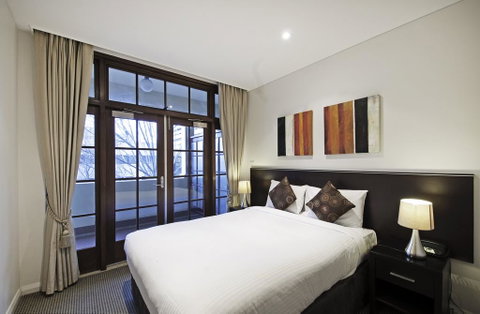 Quest Canberra - Surfers Paradise Gold Coast 2