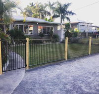 QUIRKY QUEENSLANDER 6 BEDROOM HOME - Surfers Paradise Gold Coast
