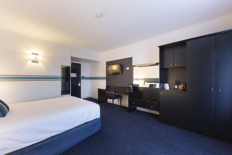Ramada Diplomat Canberra - Surfers Paradise Gold Coast 2