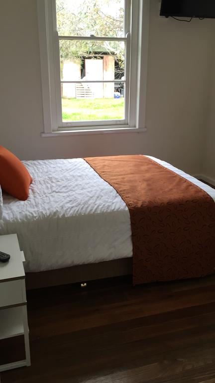 Rand Hotel - Surfers Paradise Gold Coast 1