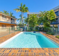 Red Star Hotel Palm Beach - Surfers Paradise Gold Coast