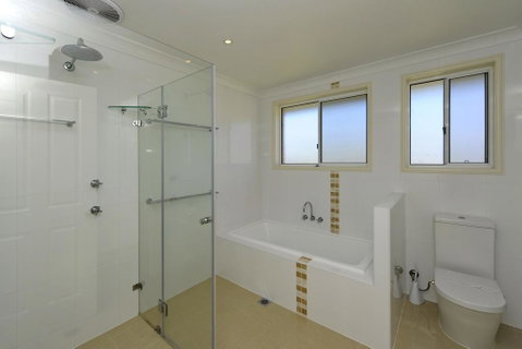 Reef Close, 1/2 - Surfers Paradise Gold Coast 1