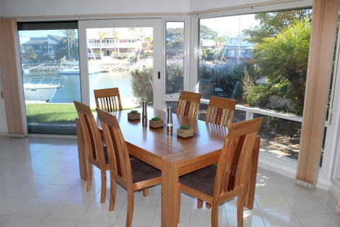 Relax At The Marina - Surfers Paradise Gold Coast 0