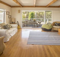 Rennies Retreat-Bushland  Ocean Views - Surfers Paradise Gold Coast