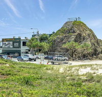 Rigi on Currumbin Beach - Surfers Paradise Gold Coast