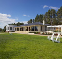 Riversdale Estate Cottages - Surfers Paradise Gold Coast