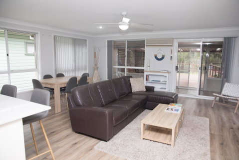 Riverside Haven - Boating, Fishing, Beach, Cafes In Walking Range - Surfers Paradise Gold Coast 2