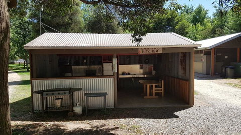 Riverview Caravan Park - Surfers Paradise Gold Coast 1