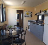 Rocks Retreat Cabin 3 - Lobster - Surfers Paradise Gold Coast