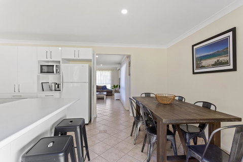 Rocky Point Road, 2/138 - Surfers Paradise Gold Coast 2