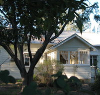 Rose Cottage Hunter Valley - Surfers Paradise Gold Coast
