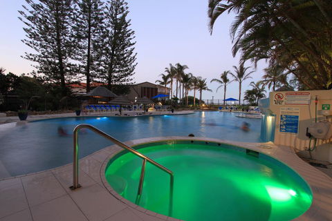 Royal Palm Resort On The Beach - Surfers Paradise Gold Coast 2