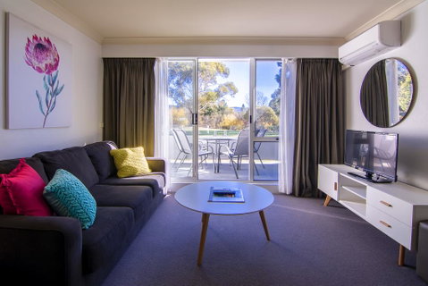 Rydges Horizons Snowy Mountains - Surfers Paradise Gold Coast 0