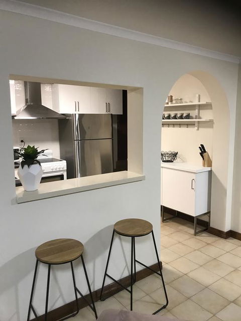 SA House - Surfers Paradise Gold Coast 3