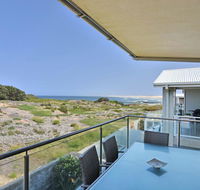 Saltwater Curls Anna Bay Coastal Retreat with Views - Surfers Paradise Gold Coast