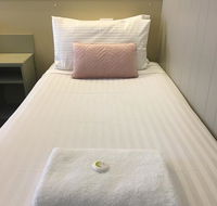 Sandbar Motel - Surfers Paradise Gold Coast