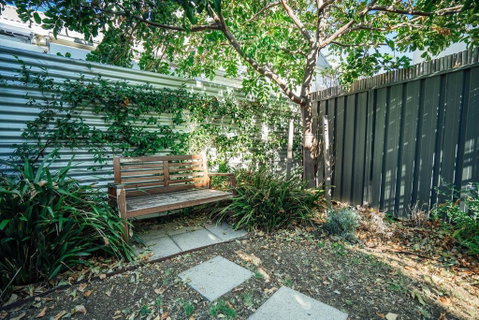 Santorini On Seaview-Beachside Living - Sauna - Wifi - Surfers Paradise Gold Coast 1