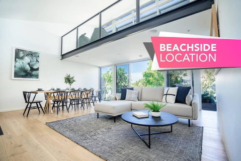 Santorini On Seaview-Beachside Living - Sauna - Wifi - Surfers Paradise Gold Coast 0
