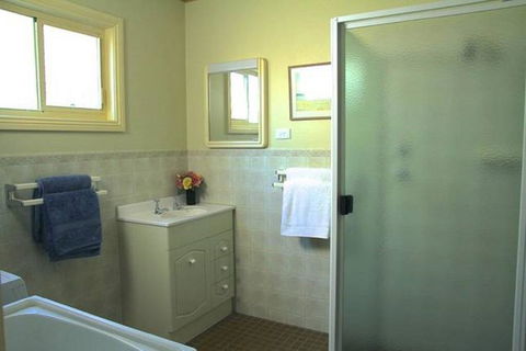 Schoolhouse Cottage American River - Surfers Paradise Gold Coast 0