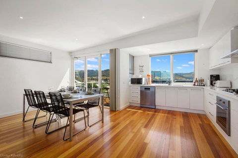 SEA NOOK - Seconds From The Beach - Surfers Paradise Gold Coast 3