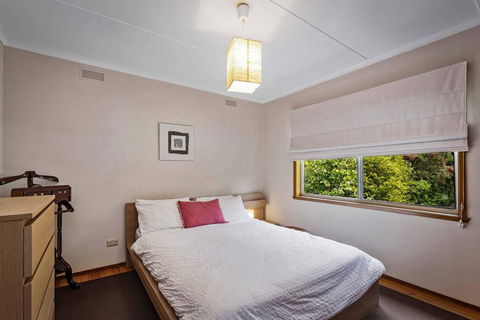 SEA URCHIN - Beautiful Skenes Creek Home - Surfers Paradise Gold Coast 1