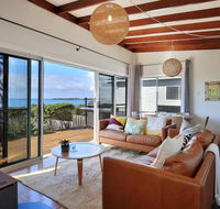 Seakissed Beach House - Surfers Paradise Gold Coast