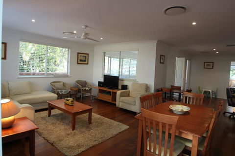 SEAMIST - Surfers Paradise Gold Coast 0