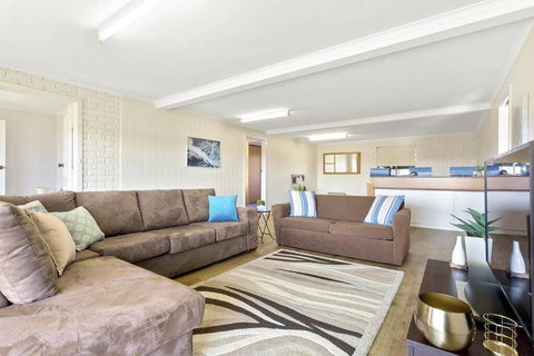 SEASIDE SERENITY 2 - L'Abode Accommodation - Surfers Paradise Gold Coast 0