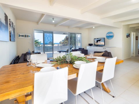 Seaview Getaway - Surfers Paradise Gold Coast 3