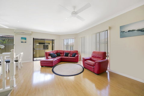 Seychells - Toowoon Bay - Surfers Paradise Gold Coast 2