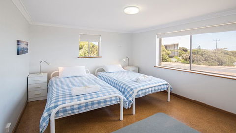 Shorelands - Surfers Paradise Gold Coast 3