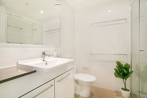 Sierra Grande - Surfers Paradise Gold Coast 2