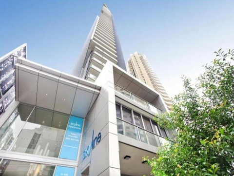 SK1 - Spotless 2BR SkyHome Long Stays Welcome - Surfers Paradise Gold Coast 0