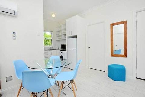 Smugglers Resort-Style Apartments No 9 - Surfers Paradise Gold Coast 2