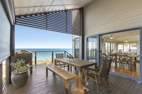 South Pacific Crescent 75, Ulladulla - Surfers Paradise Gold Coast 0