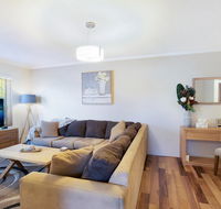 Spacious Renovated Apartment In Quiet Area - Surfers Paradise Gold Coast