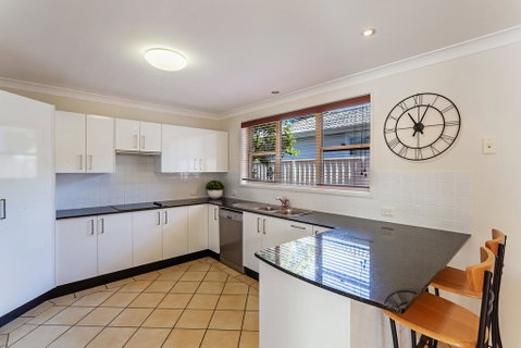 Spacious, Modern & Walk To The Beach! - Surfers Paradise Gold Coast 0