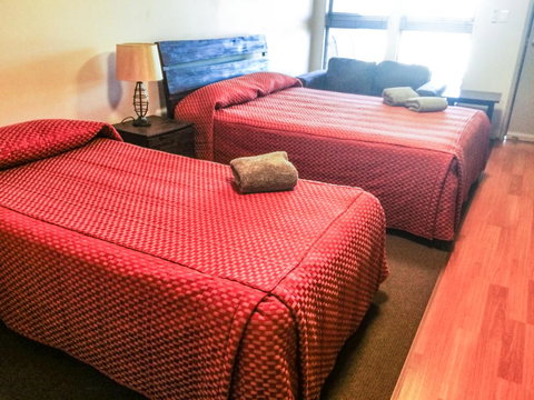 Spinifex Hotel - Surfers Paradise Gold Coast 0