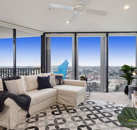 SPIRE - Fast Internet Monthly Stays w Carpark - Surfers Paradise Gold Coast