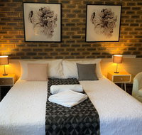 Squatters Homestead Motel - Surfers Paradise Gold Coast