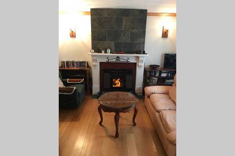 Stable Cottage - Surfers Paradise Gold Coast 2