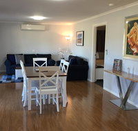 Starline Alpacas Farmstay Resort - Surfers Paradise Gold Coast