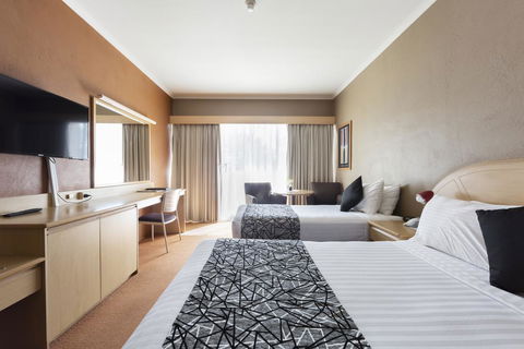 Statesman Hotel - Surfers Paradise Gold Coast 0